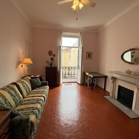 A005 Spacious And Bright Close To Croisette * Cannes